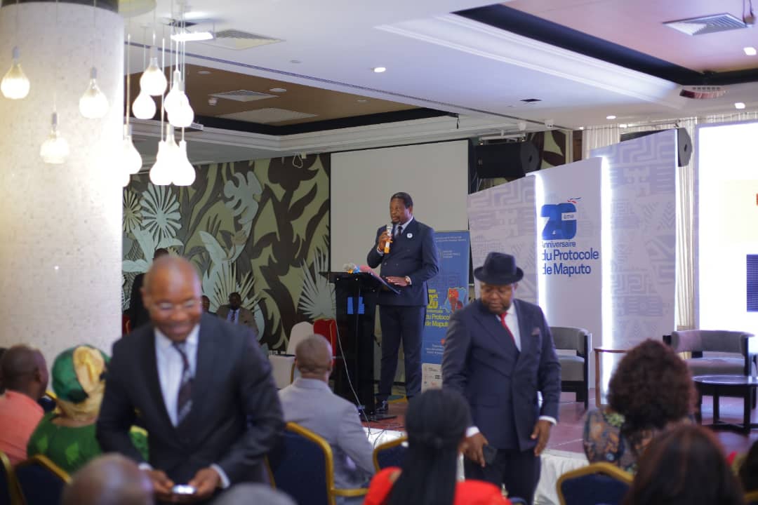 YouthSprint's tweet photo. #ProtocoleMaputo20ans
En adhérant au PM, l'État congolais avait pris deux engagements : 1. Observer le protocole ( respecter, protéger, promouvoir et mettre en œuvre les droits prescrits), 
2. Rendre compte tous les deux ans des mesures visant la mise en œuvre dudit protocole. https://t.co/V2oFbRImV8