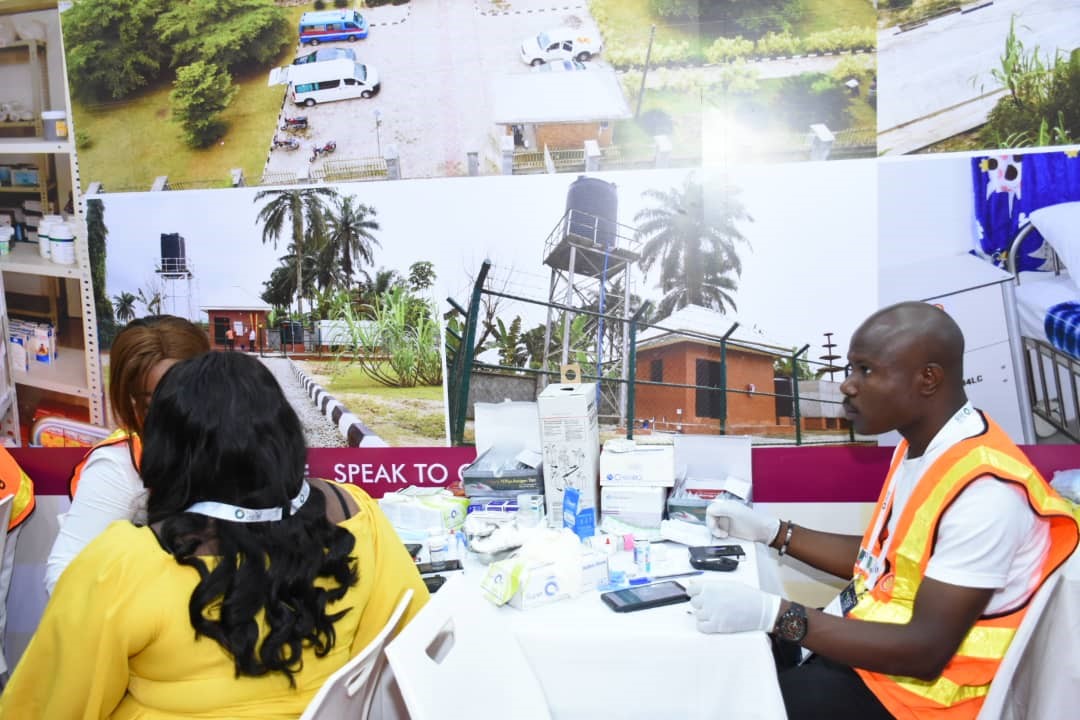 Shell_Nigeria's tweet photo. Taking #health & safety outside the fence.
The Shell #HealthInMotion team are providing #healthcare services: #free counseling, screening & treatment to delegates at the ongoing #NOGEnergyWeek in Abuja.
#ShellCares #PoweringProgress https://t.co/4obagbW2rV