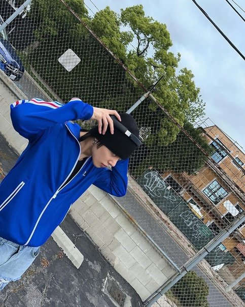 kttybin's tweet photo. ☆ ; 𝟷𝟺:𝟹𝟹 – 𝟷𝟷.𝟶𝟽.𝟸𝟹
𝚢𝚎𝚘𝚗. - '🤍 . 
 
 — как вы? как проходит ваш день? сегодня довольно холодно, поэтому старайтесь одеваться по погоде, чтобы не заболеть! а я, кажется, уже успел немного прослыть т.т
хорошего дня ♡ https://t.co/dOkA7AqJCt