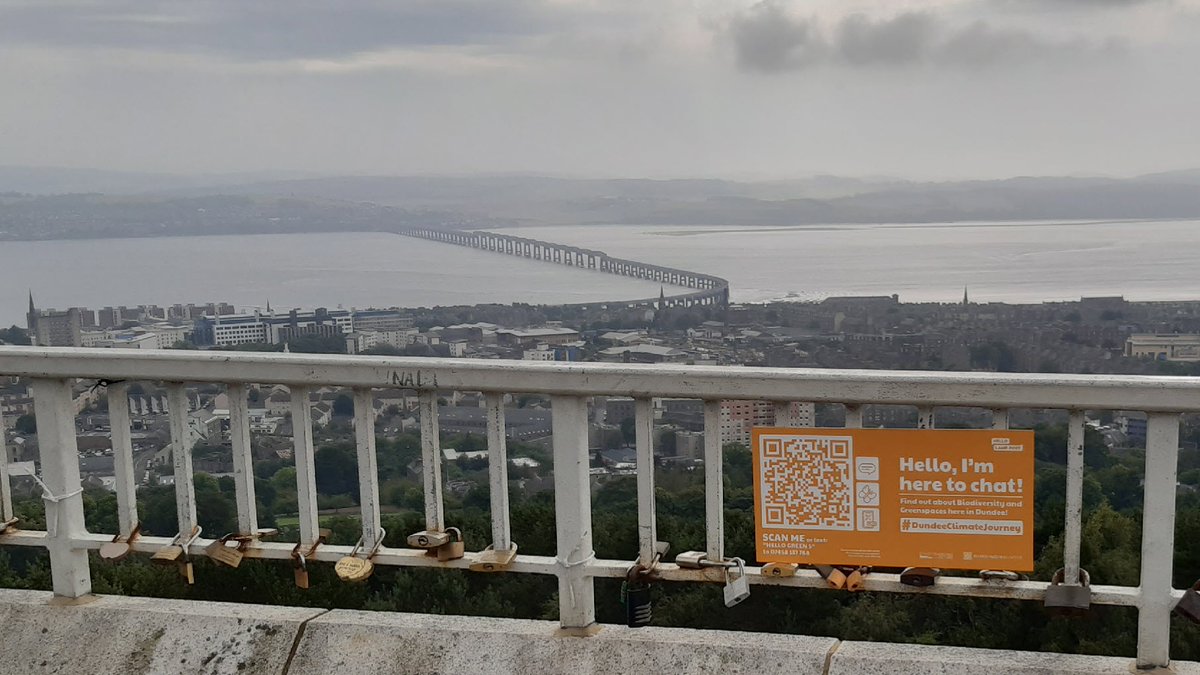 sust_dundee's tweet photo. Climb the top of the Law and have a chat with us!
#DundeeClimateJourney #Dundee #HelloLampPost https://t.co/6ZfM4RVMU3