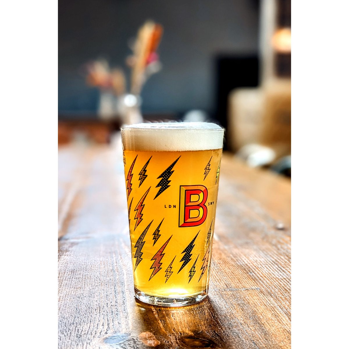 After a brief draft hiatus over the weekend (sorry about that 😅) we're happy to say we now have Brixton Cold Harbour Lager and Brixton Reliance Pale Ale back on tap 😍 Get them while they last!