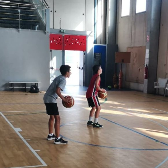 😎 ESTIU JÓVENS 🏝️

2a setmana de #MiniCampus i #Tecnificat!!! 

😜 No parem, però si encara no estàs apuntat o vols repetir setmana... Escriu per missatge directe i inscriu-te!

#SomJóvens 
#SomMésQueBasket