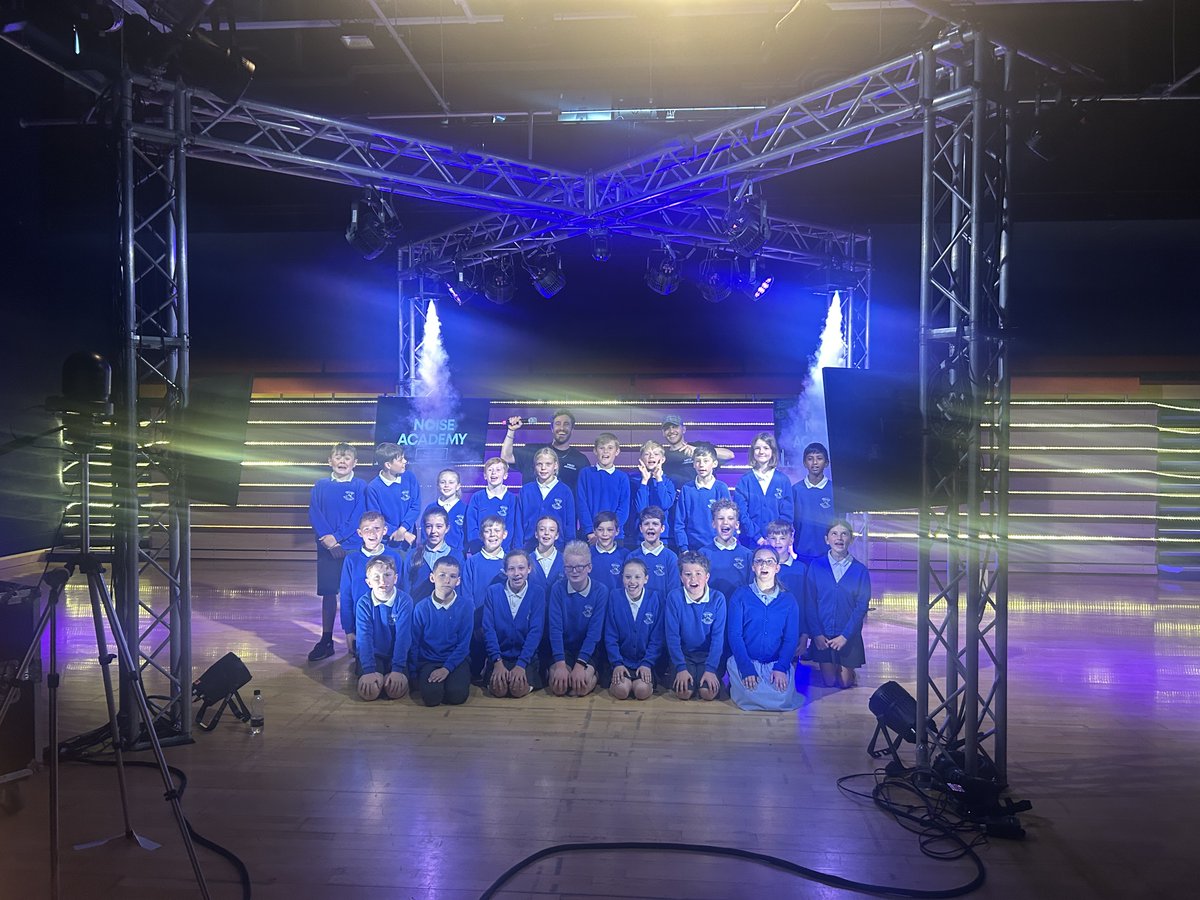 That's a wrap! Thank you to <a href="/NoiseAcademyuk/">Noise Academy</a>  and <a href="/walton_academy/">Walton Academy</a> for #BeatboxingLIVE. It's been incredible and everyone was amazing!