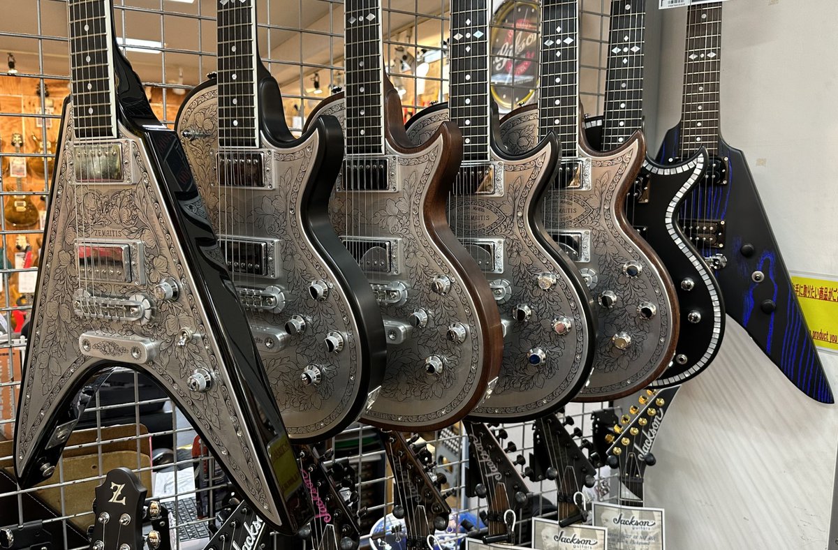 ikeberevole's tweet photo. 本日もご来店ありがとうございました。
#Zemaitis コーナーの場所が変わり #MetalFront が見やすい位置に・・・!
是非店頭でお試しください✨✨
https://t.co/3BD43kVepV
#Zemaitis #ゼマイティス #MetalFront #Guitar #ギター #エレキギター #IKEBE #イケベ #AKIHABARA #秋葉原 https://t.co/Q2BrcIqlEM