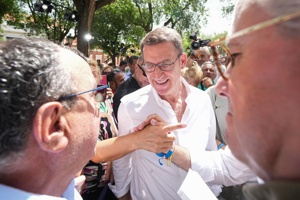 El #23J elegimos entre renovar el sanchismo o una mayoría del <a href="/ppopular/">Partido Popular</a>.

🔵 #EsElMomento de elegir un Gobierno de mayorías y al servicio de todos.
🔵 #EsElMomento de que España tenga un Gobierno en el que confiar.