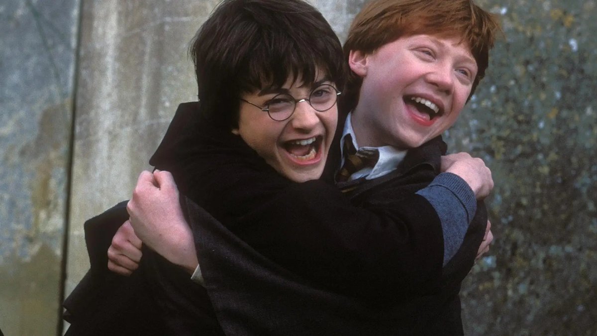 DailyAchilleans's tweet photo. Achilleans of the day are:
Harry James Potter and Ronald Billius Weasly "Ron" from Harry Potter
Their relationship is semi-canon https://t.co/ytcHjP3gps