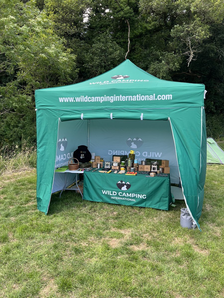 wildcampingint's tweet photo. Thank you to everyone at #wildinusfestival , great to meet all of you and looking forward to the next one!🏕️ #wilcampinginternational #wildcamping #bushcraft #greatoutdoors https://t.co/xhEKUkSOZ1