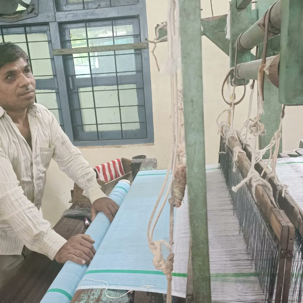 Actionforchang5's tweet photo. Yes I Can Foundation's Saksham project trains caregivers for visually impaired senior citizens, focusing on mobility and utilizing other senses. Kudos to participants, senior citizens, and the team. Visit https://t.co/H5Nic8MyGN.
Volunteer at neha.yesicanfoundation@gmail.com. https://t.co/8W78xC1m5x