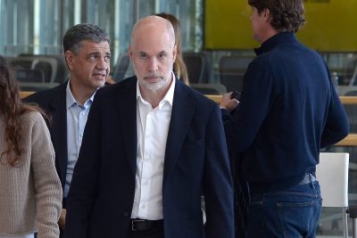 Larreta destinará $ 2.247 millones para inspeccionar veredas

Esto representa más del doble de lo que invirtió en Infraestructura Escolar en el primer trimestre y 6 veces más que el presupuesto de inclusión de personas con discapacidad

Mi nota <a href="/tiempoarg/">Tiempo Argentino</a>

tiempoar.com.ar/informacion-ge…