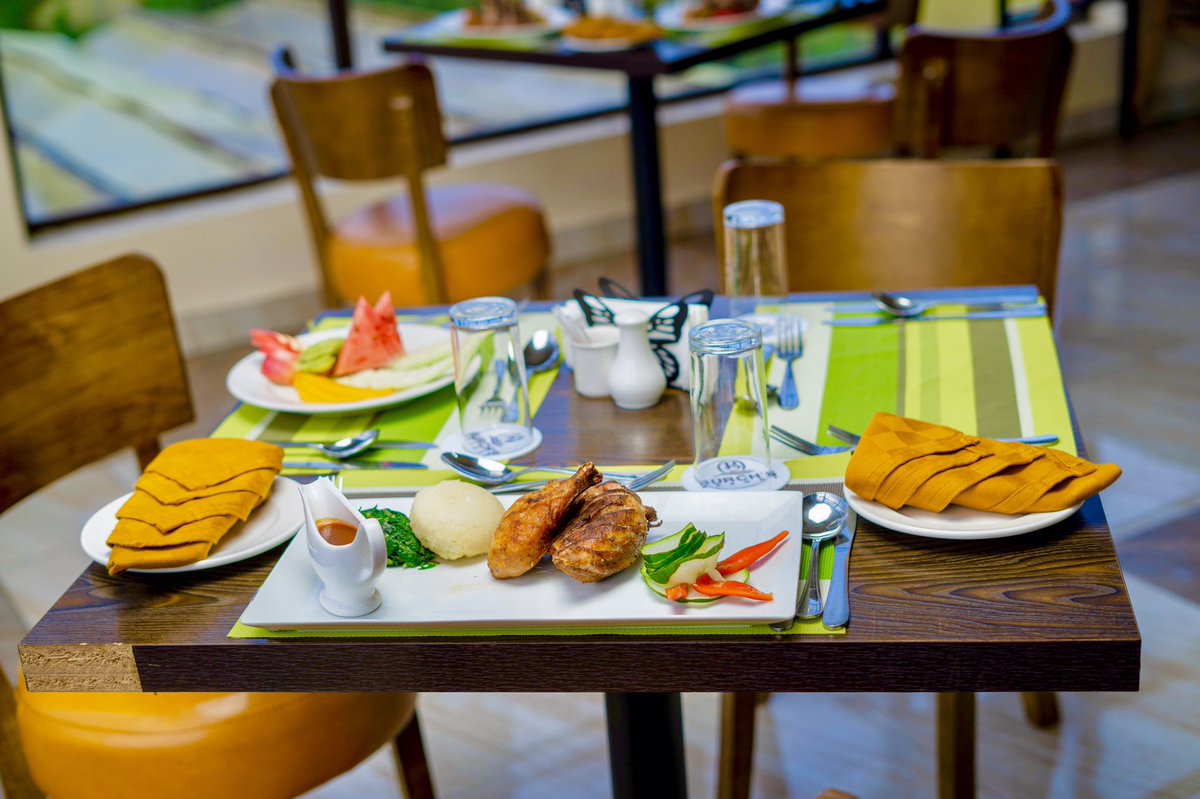Burchs_Resort's tweet photo. Discover the best of Kenyan delicacies carefully prepared by our in-house chef using only the freshest and finest locally sourced ingredients 🌱😋

📲: 0712 333 136 /0727 294 006
📩: marketing@burchsresort.co.ke
🌐: https://t.co/opSY8TJH90
📍: Moi South Lake Rd
#tranquilityawaits https://t.co/FjU70BwcA1