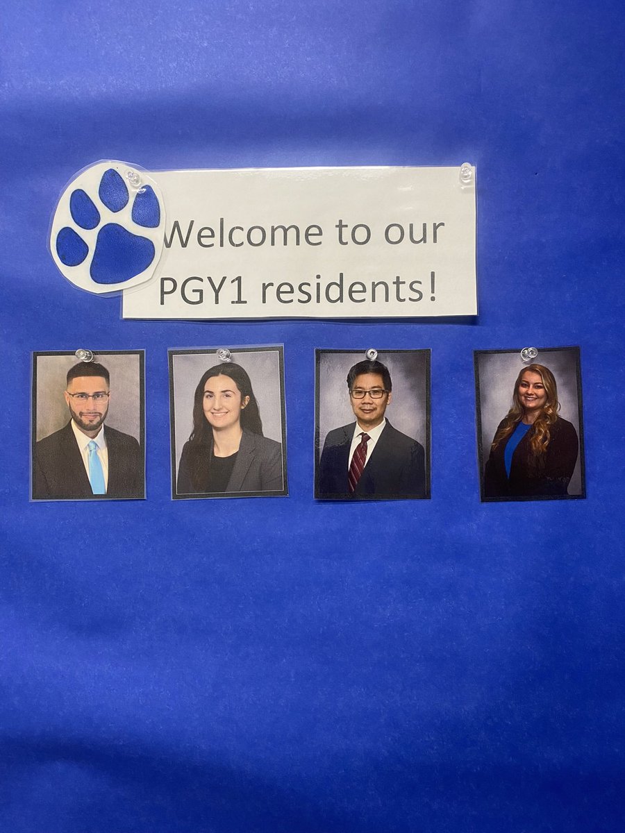 UKYpathology's tweet photo. Welcome to our PGY1 Academic year 2023-2024! Orientation month, with morning educational didactic, on how to use the microscope, normal histology and autopsy dissection. YOU ROCK! We are delighted to welcome you at @UKY https://t.co/BOmzDXOPIX
