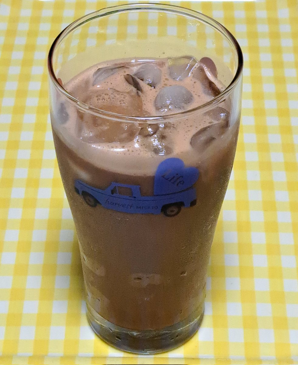 verger_rin_'s tweet photo. 昨夜の Live Love Life! の
Good Time Café コーナーでは
チョコレートドリンク

夕飯後には
氷たっぷり用意して
冷たい「のむチョコ」にしました
おいしぃ (´︶`♡)

#美里ラジオ
#GoodTimeCafe 
#チョコレート効果 https://t.co/yvYOpWjS0p