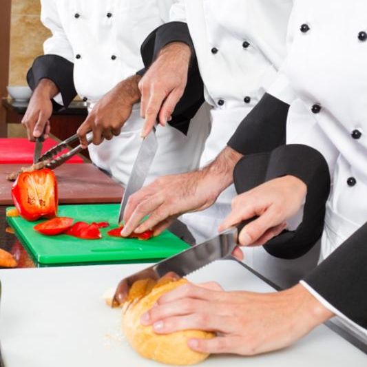 HancockHealth's tweet photo. Do you work in food service?  Get the #hepatitisA vaccination to protect yourself and customers.  To learn more, https://t.co/lpAqlxyaIQ https://t.co/K7BDpGUvAQ