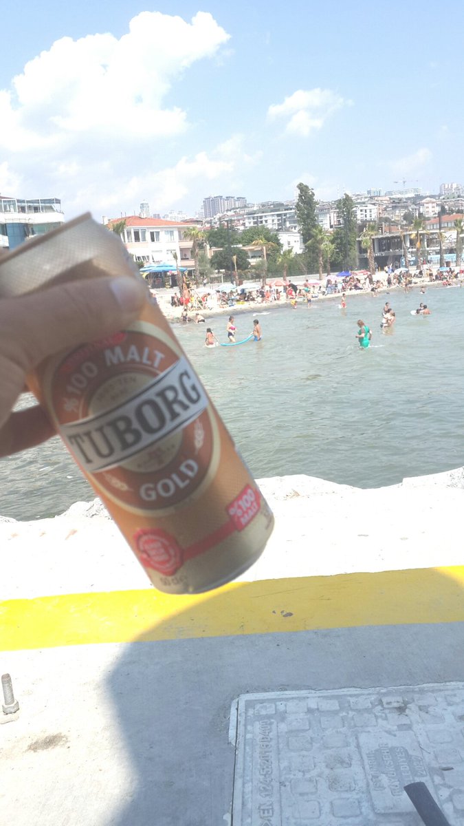 #büyükcekmecesahili bugün kimler var tanışalim çiftler ve bayanlar evim var ahilde tek kaliyorum