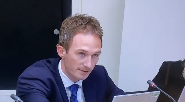 NiecyOKeeffe's tweet image. The cold stare of a culchie who feels none of your Montrose feelings and speaks only one language NO SHITE. There’ll be no feelings here, boyo. Undefeated.
#RTEgate
#OireachtasTV