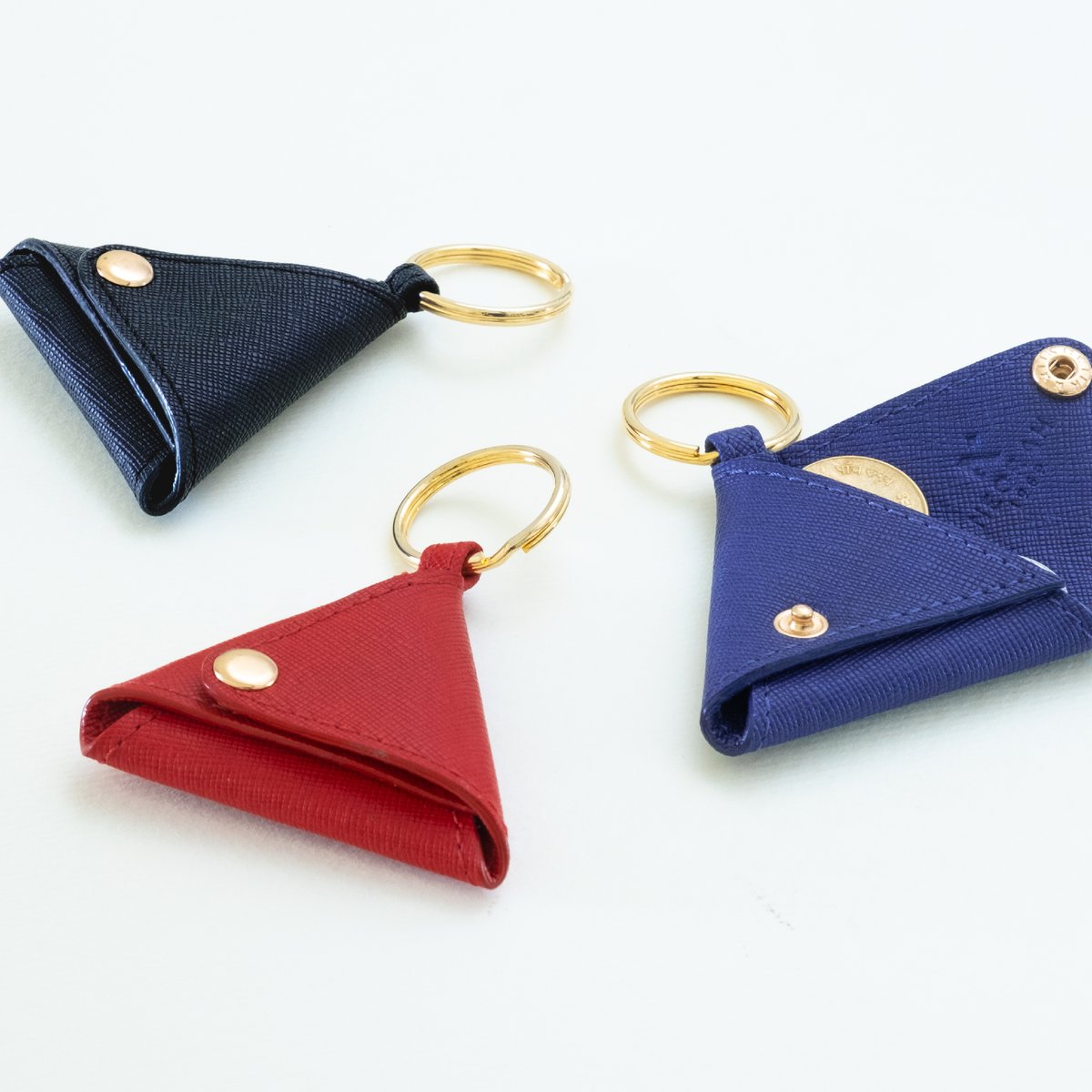 Unlocking new adventures with this fashionable keychain by my side

Shop your keychain here
neorah.com

#atelierneorah #keychain #penpouch #pencase #penholder #coinsaver #leathermade #madewithcare #triangularshaped #perfectkeychains