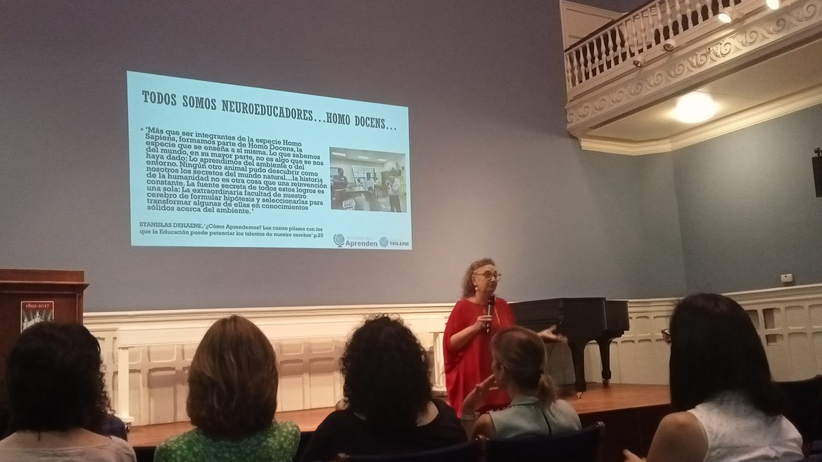 carinavtwit's tweet photo. En continua búsqueda comenzamos el segundo día en el Inspiring Change compartiendo experiencias para enriquecer nuestra labor docente #IIEChange https://t.co/Dvhl9aeDzR