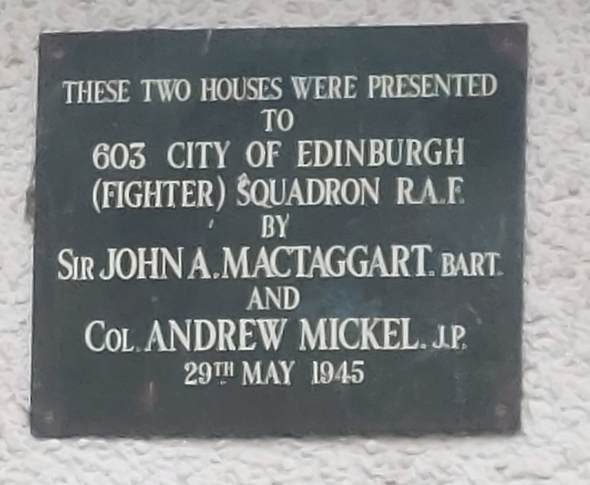 aljaroo1874's tweet photo. Spotted when walking home last night along #LadywellAvenue #Corstorphine #Edinburgh
Two Houses Presented To
#603
#CityofEdinburgh #FighterSquadron
#RAF
By
#SirJonnAMacTaggart
#ColAndrewMickel
1945 https://t.co/dCQvvdjYwx