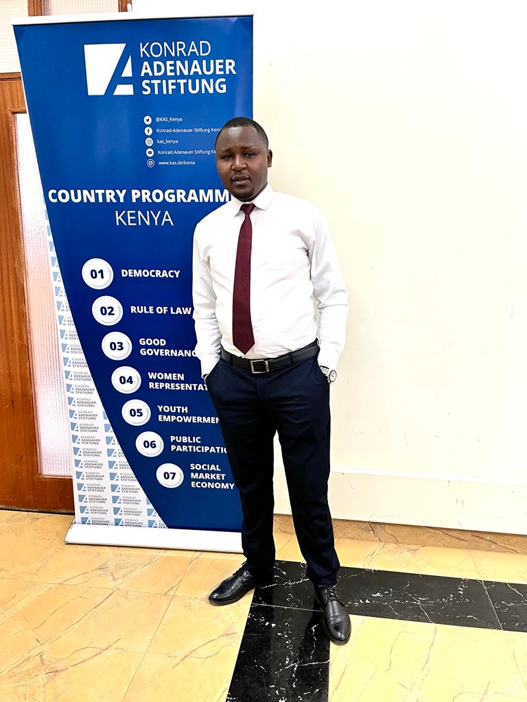 Landscape Kenya Foundation (LKF) (@landscapekenya) on Twitter photo The Chair & Head Partnerships and Linkages <a href="/BN_Karanja/">Dr. Benard Karanja, HSC</a> representing <a href="/LandscapeKenya/">Landscape Kenya Foundation (LKF)</a> in a validation workshop for the Tupigane na Ufisadi (TUNU) project by Konrad-Adenauer-Stiftung Kenya. Our goal is clear; leverage potentials and expand opportunities for youth development. The Chair & Head Partnerships and Linkages <a href="/BN_Karanja/">Dr. Benard Karanja, HSC</a> representing <a href="/LandscapeKenya/">Landscape Kenya Foundation (LKF)</a> in a validation workshop for the Tupigane na Ufisadi (TUNU) project by Konrad-Adenauer-Stiftung Kenya. Our goal is clear; leverage potentials and expand opportunities for youth development.