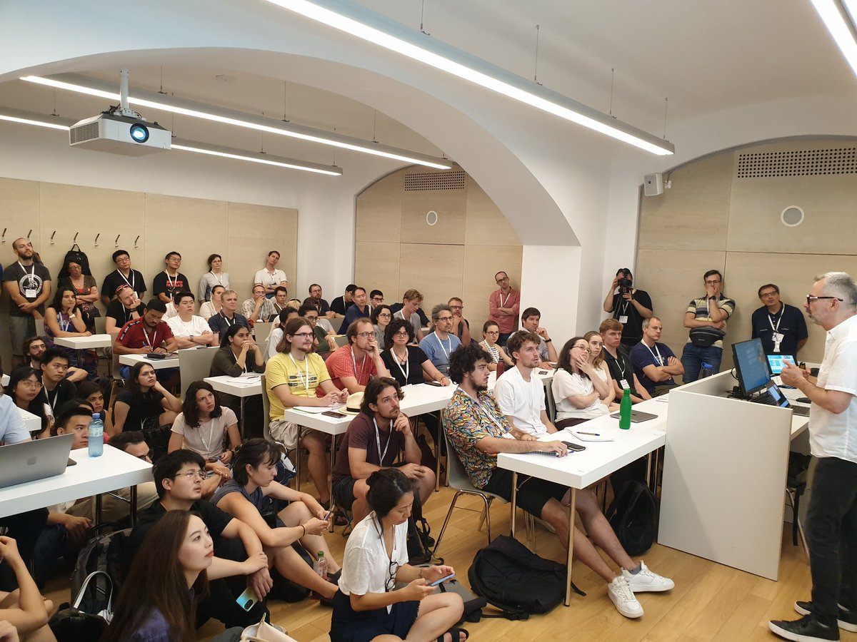 ivanbonamassa's tweet photo. Live now from room S6 at the University of Vienna! Albert-Laszlo Barabasi giving an exciting talk about physical networks! #barabasi #physnet23 @netsci2023 https://t.co/6f3Qx43sGS