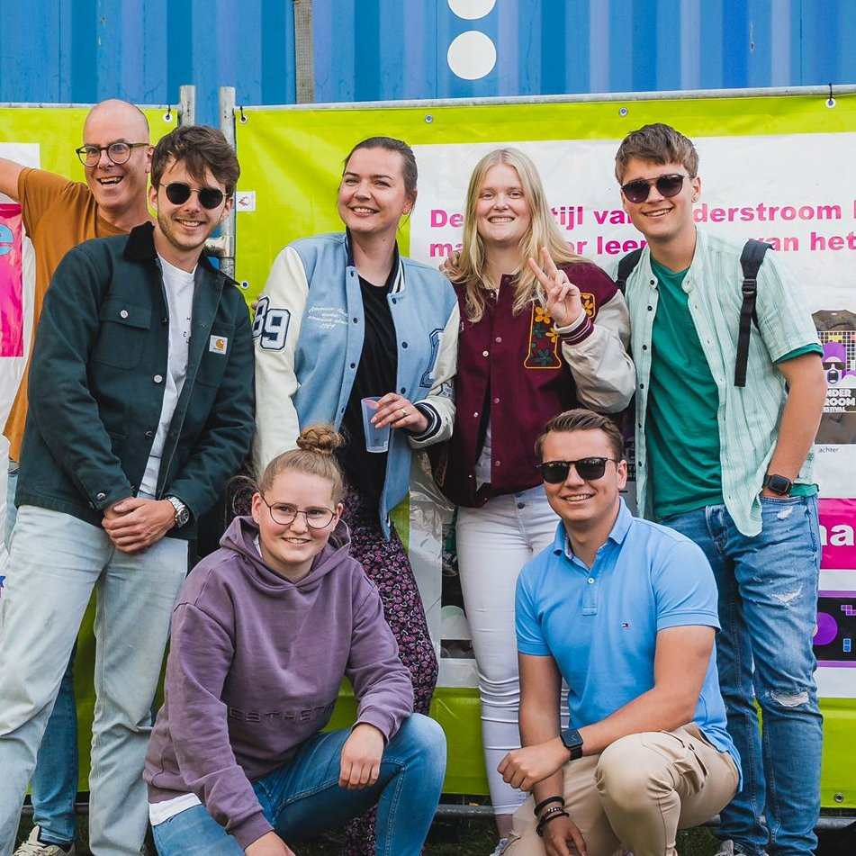 Het Morgen College en Landstede MBO in Harderwijk gaan voor een betere aansluiting vo-mbo: rondom het signvak werkten 25 vmbo’ers twaalf weken samen met 6 mbo’ers. onderwijsmagazine-zinmag.nl/2023/morgen-co… #onderwijs #mbo #doorstromen #signspecialist #sign #festivalonderstroom <a href="/harderwijk/">harderwijk</a>