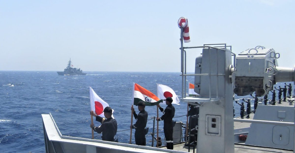 7th Ed of #JIMEX b/n #IndianNavy & #JMSDF concluded #10Jul 23 with ships bidding farewell with a customary steampast.
Conducted over 6 days, #JIMEX23 incl series of complex exercises in all dimensions of #maritime ops, reaffirming close linkages & #interoperability b/n the navies