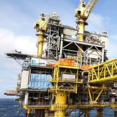 vin68721's tweet photo. #lifeatsea #maritime #offshore #vessel #oilandgasindustry #oilandgas #sealife #sailor #ship #seaman #engineer #seamen #lifeonship #shiplife #shipping #instaship #instashipping #seafarer #crewlife #shipspotting #marineengineer #heavylifting #heavylift #heavyweight #crane #cranes https://t.co/I3ZFIRaNJb