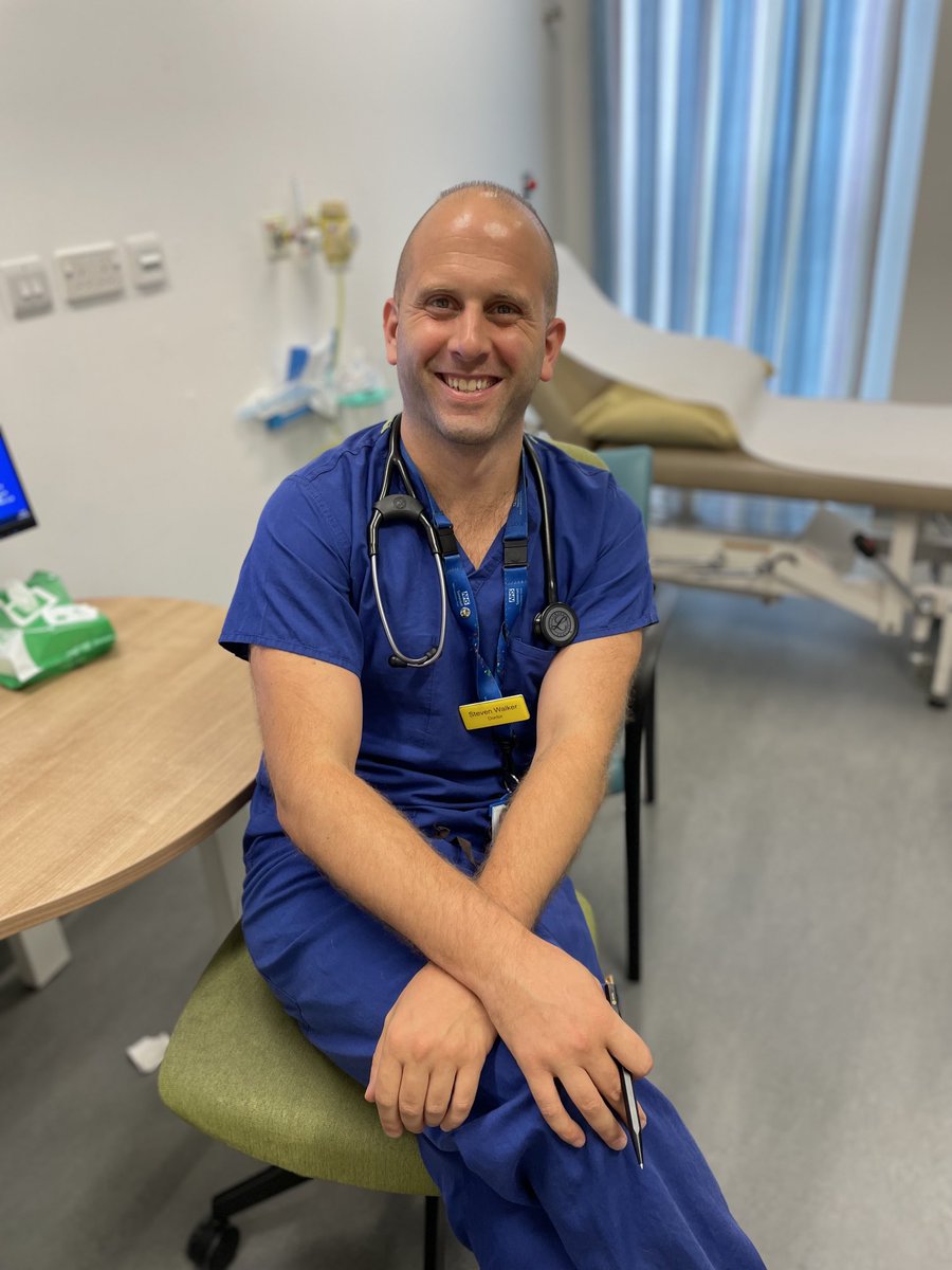 Congratulations Dr Steve Walker on receiving #NIHR Advance Fellowship in Pleural Disease!! Surrounded by greatness! ⁦@NorthBristolNHS⁩ ⁦@BristolARU⁩ 🎉🎉🎉
