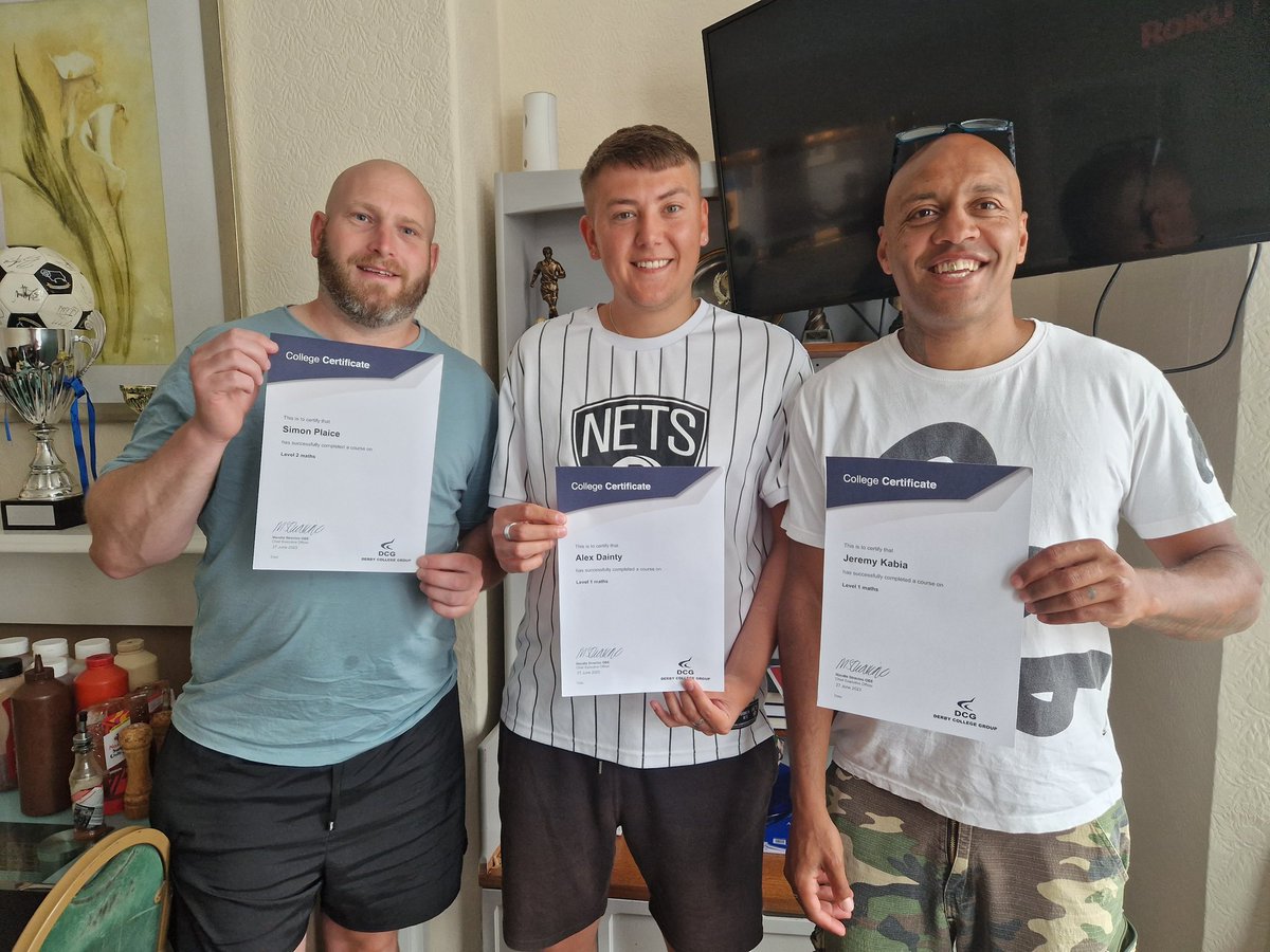 Recovery achievements ❤️ Hats off to Simon, Alex and Jeremy... who just passed their maths exams! 🎉, they've proven that even in early recovery, hard work pays off. 💪