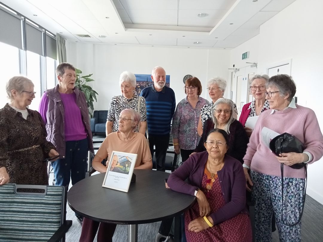 Two of our residents have been running a Power in Ageing course, for their fellow residents. Aimed at helping people grow older with purpose and joy. ✨Ageing is a gift✨ + our residents embrace every second of it. Discover life at ExtraCare here⬇️ extracare.org.uk/living-with-ex…