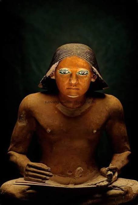 tonyfuo's tweet photo. The first to hold a pen from reeds of the Nile,
 make paper from papyrus, brush from goose feathers, and ink from metal oxides and wood charcoal.
 The Egyptian writer was the first to write and the first to read his thoughts, art, science, and imagination. https://t.co/dq2b1UhATI