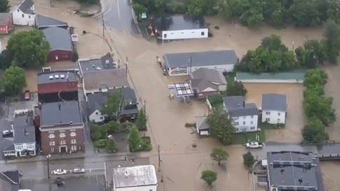 Worst Flooding In 12 Years: Streets Impassable, Homes Surrounded

From The Weather Channel iPhone App https://t.co/UXSCTx0phY https://t.co/u5RPaBrMbg
