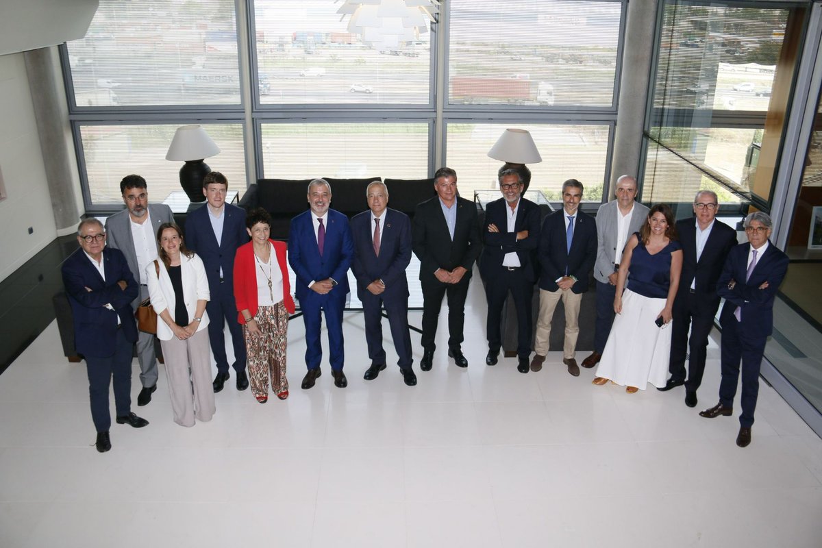 AntoniCanete's tweet image. Avui he participat com a vocal a la reunió del Ple del @ConsorciZF, on hem aprovat els comptes anuals de l’exercici 2022 i hem repassat els principals projectes de l’entitat durant els últims mesos, com el #SIL2023 o la primera fase de la fàbrica del futur, DFactory Barcelona.