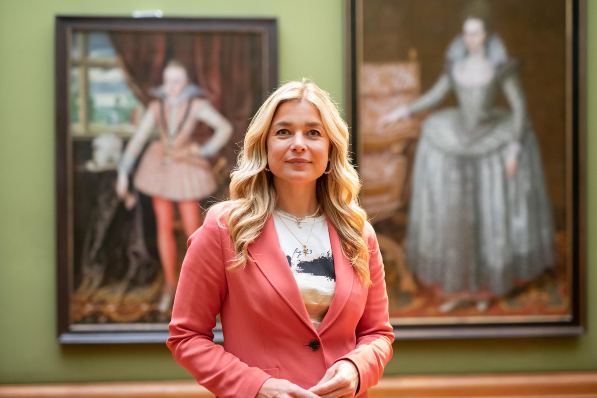 Radio Times (@radiotimes) on Twitter photo TV pick of the day: Kate Bryan examines portraiture through the ages in Stories from the National Portrait Gallery at 8pm on <a href="/SkyArts/">Sky Arts Awards</a>
radiotimes.com/programme/b-ra… TV pick of the day: Kate Bryan examines portraiture through the ages in Stories from the National Portrait Gallery at 8pm on <a href="/SkyArts/">Sky Arts Awards</a>
radiotimes.com/programme/b-ra…