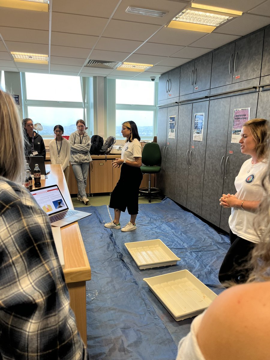 girlsingeosci's tweet photo. And the workshops are afoot, drones, explosions, sandpits, pollen, topography and of course some rocks! https://t.co/cEPZuw6dLZ