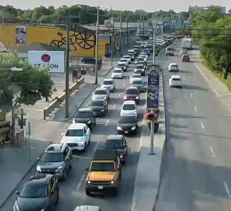 Winnipeg TMC on Twitter "TRAFFIC ALERT ST. MARY'S ROAD DELAYS. Due to