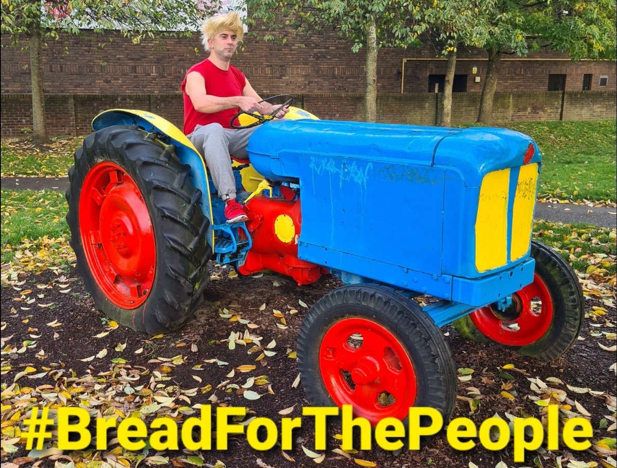 pvmihalache's tweet image. Once upon a time, in the #DeFi summer of 2022, I dived into @harvest_finance ! Three years later, still a humble farmer! 🚜 I am where I am today because of Chad and #HarvestFinance 🏅 It started with #BreadForThePeople 
1/♾️