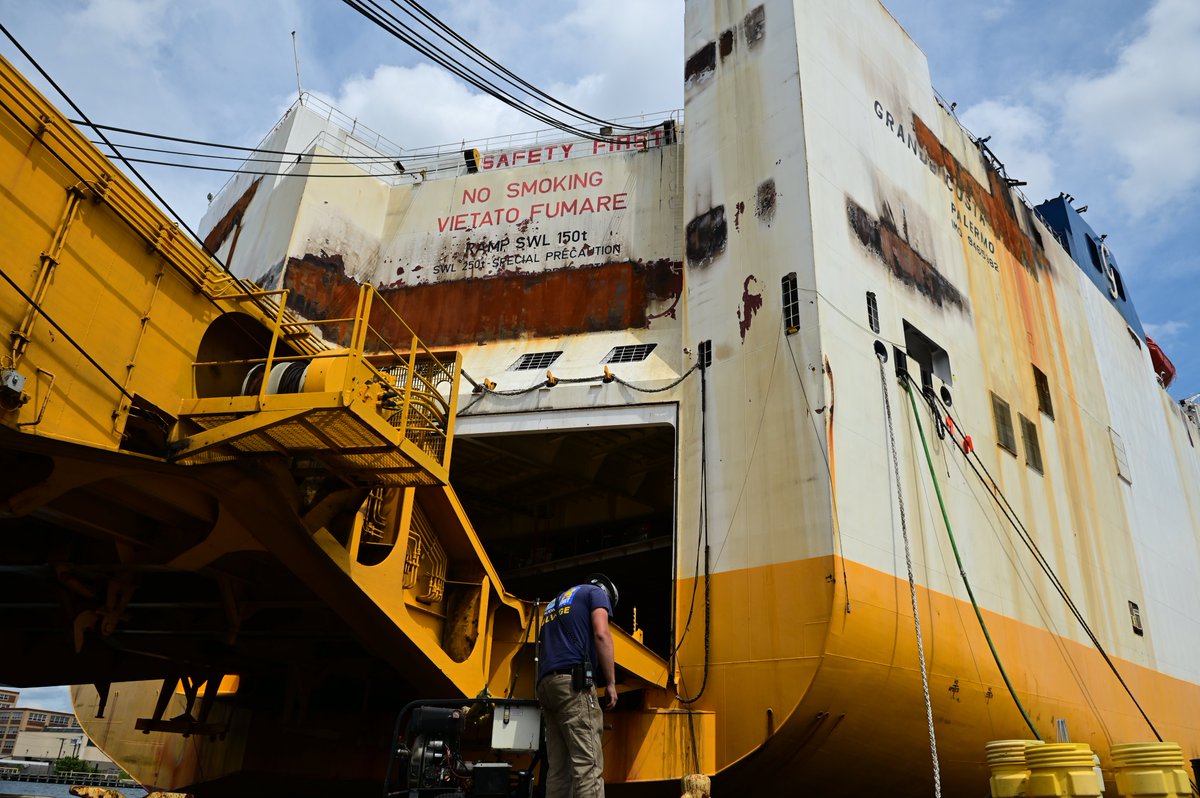 The Unified Command in charge of ongoing salvage and response efforts to provide update regarding the fire on the motor vessel Grande Costa D’Avorio at #PortNewark. Additional information and RSVP details here: bit.ly/3JRfR0y