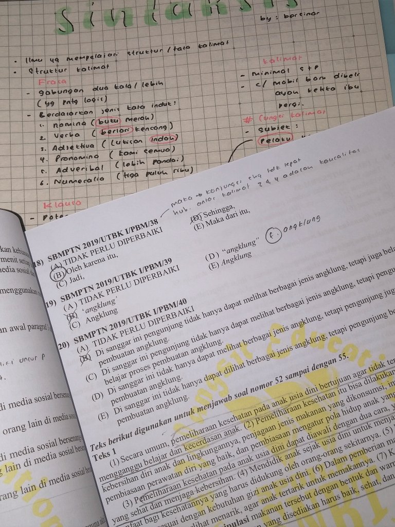 scotchiess's tweet photo. 🖇️·̩͙✧ #eLprogress ┆11 July 2023
hai! kbetulan ak hari ini lg mood up progress 😻, jd nih td ak blajar sejmin(lgi) gara" salah bab hiks:' trs abistu latsol kmbm sm nonton materi sintaksis dri channelny bersinar, tp tuh blm ak catet semua sih kyany lnjut bsok, rest well yhh🙆💗 https://t.co/8ljAVncjkW