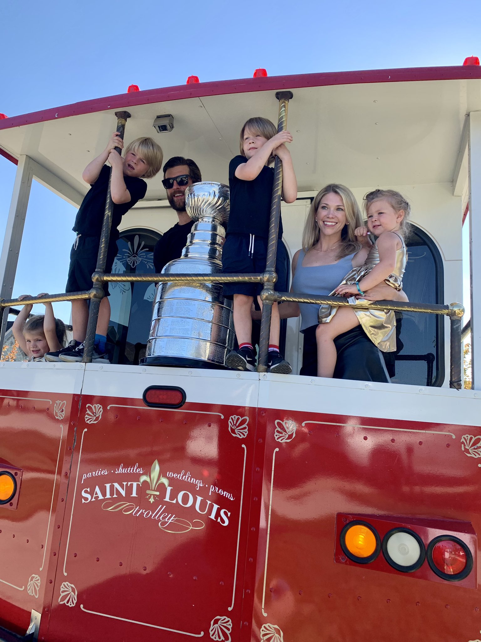 Vegas Golden Knights on X: ❤️ Timeline cleanse ❤️ The Pietrangelo family  and the Stanley Cup 🥹 📸: @Ash_a_ley3  / X