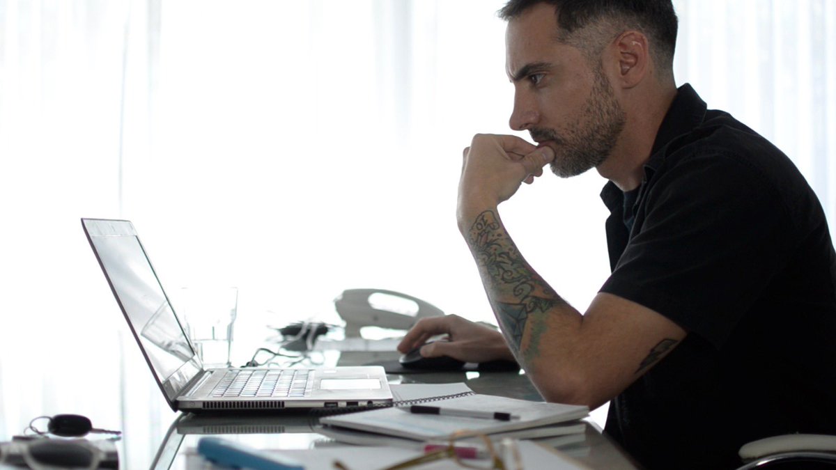 Frmorenook's tweet photo. 📡 Las políticas impulsadas por la gestión de Sergio Massa y @Ambrosinius desde @ENACOMArgentina posibilitaron un incremento en los accesos de fibra óptica del 229,8% respecto a 2019. Continúa el orden y el crecimiento nacional. #CreoEnArgentina #ConectandoConVos. https://t.co/6Rit7z5T6m