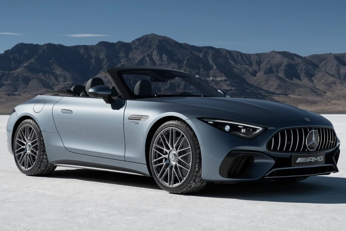 motorpuntoes's tweet photo. #Coches | El Mercedes-AMG SL 55 Tribute Edition rinde homenaje al mítico 300 SL de hace 70 años, una edición especial más que exclusiva
https://t.co/Y3BKlfSLUx
#Cabrios #Descapotables #Italia #MercedesBenz #AMG #AMGSL #MercedesSL #R232 @MercedesBenz_IT https://t.co/U46uCb0OD4