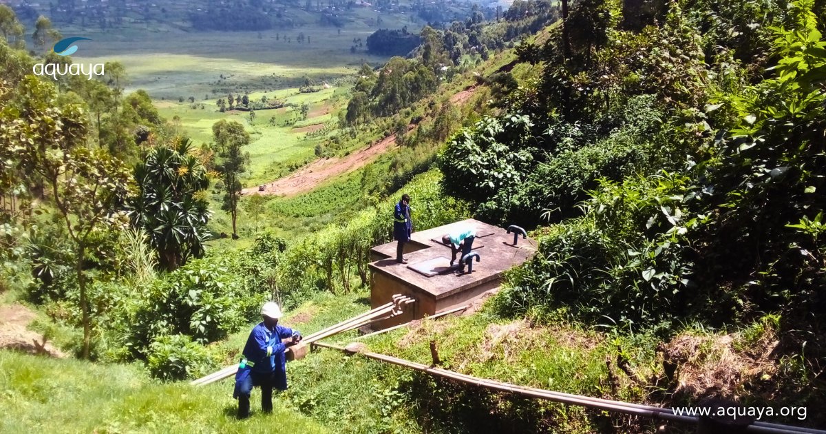 Aquaya's tweet photo. #CommunityBasedManagement has been a go-to strategy for #ruralwater services, but its limitations have come to light. Governments in low-income countries are actively seeking #innovative alternatives.
▶️https://t.co/yoFBVB66HB...
#REALWater #WASH @USAIDWater | @Aguaconsult https://t.co/TYUyBona18