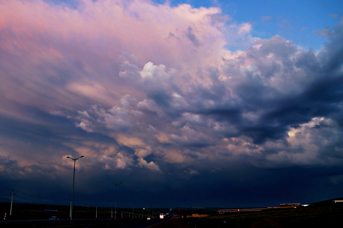 🔴SOLD🔴

One edition of "Pinky promise" collected by dear <a href="/down_at9/">down_at9</a> 
I appreciate your support my friend and many thanks for choosing my art❤️🤍

Only 3 editions left
1.5 xtz on <a href="/objktcom/">objkt</a>