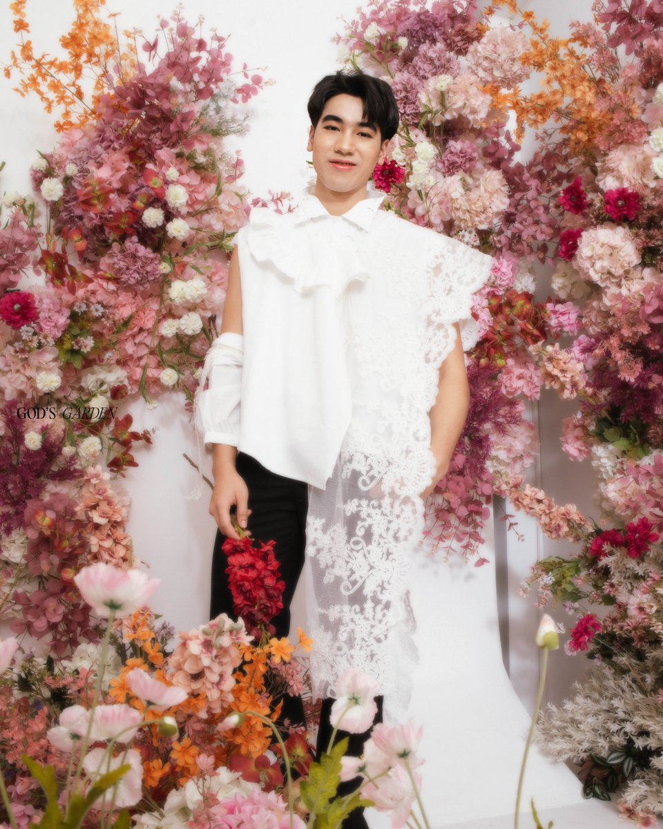 Boyyofgodseries's tweet photo. •WIN•
#BOG_GODs_GARDEN
#ARTIST_PROFILE
#BLOOM_LIKE_FLOWER #BOYYOFGODTHESERIES
#ลูกรักพระเจ้าเดอะซีรีส์ https://t.co/IbTpMCYiw1