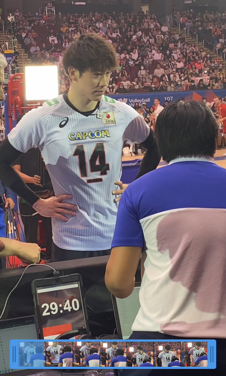 chunaflakes's tweet image. our view behind the referee 🫠🥲