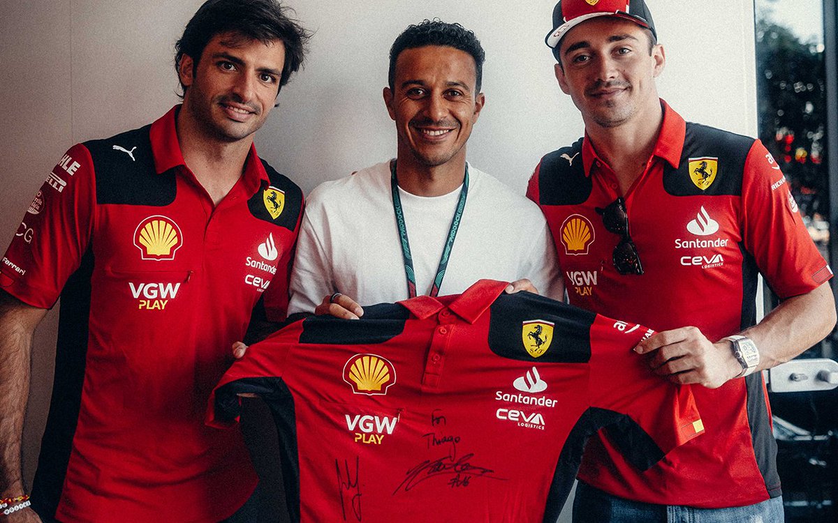 ScuderiaFerrari's tweet photo. Kicking it with @Thiago6 at Silverstone 🏎️⚽️

Ferrari red definitely suits you, amigo 🤝 https://t.co/TVj3ZynATg