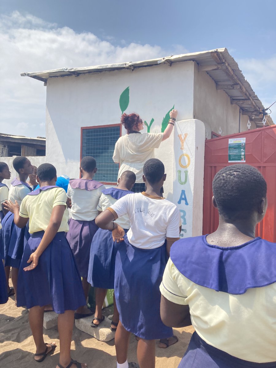 Our students had an unforgettable time #volunteering at Little Roses school with <a href="/TripsInAfrica/">African Adventures</a> 🌍 It has been a truly memorable adventure for our students who experienced so many new things and helped make a difference 👍 #theembleyway #schooltrip #educationwithcharacter #Ghana