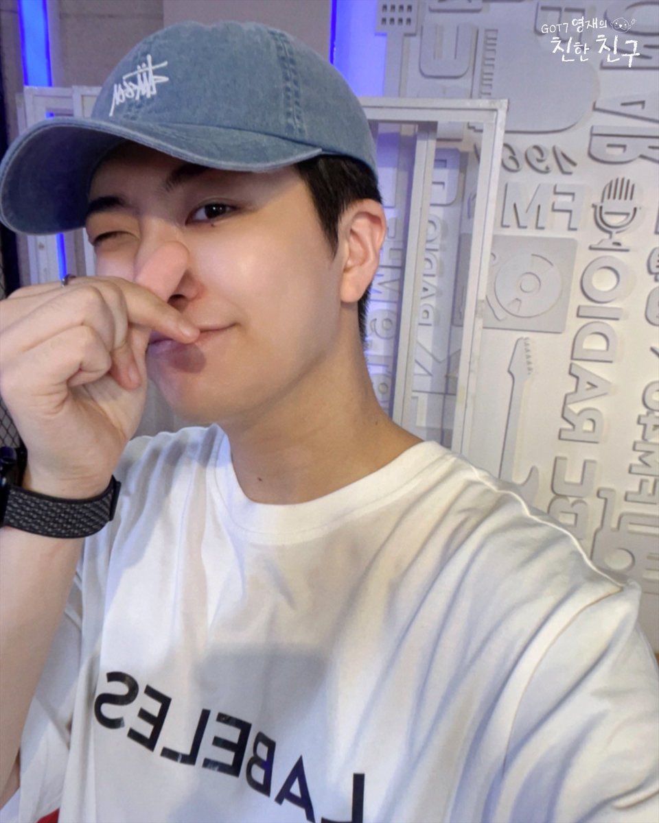 🦦친친🦦

오늘도 열일한 우리 달디
잘했다고 쓰담쓰담 백번 받아야 마땅 👏

#MBC #RADIO #GOT7영재의친한친구 #친한친구 #친친 #달친친 #달디 #GOT7 #갓세븐 #영재 #YOUNGJAE