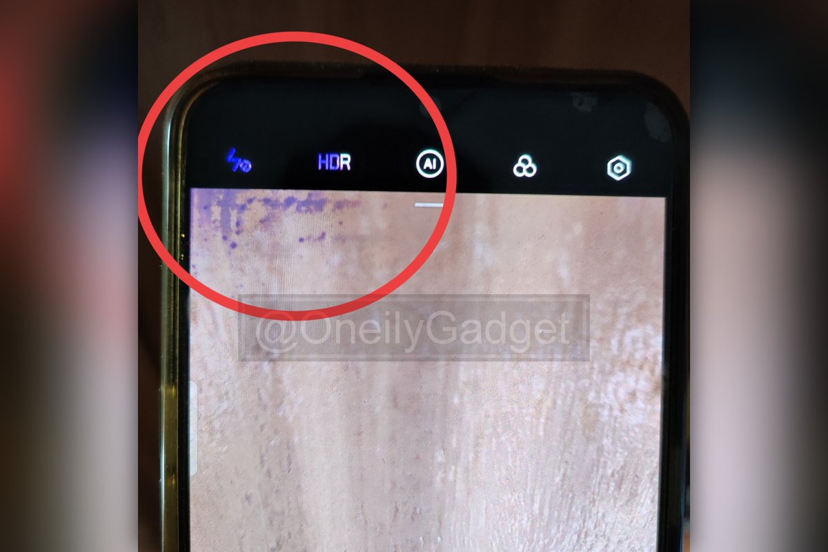 OneilyGadget's tweet photo. realme XT display issue, the display is turning into blue color gradually.
- The issue occurred automatically
- No physical damages
- Issue is increasing day-by-day

#realme #realmeXT https://t.co/Xr5PFwVaII